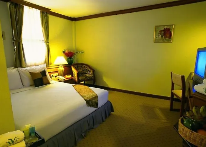 Street Inn, Gasthof 3*