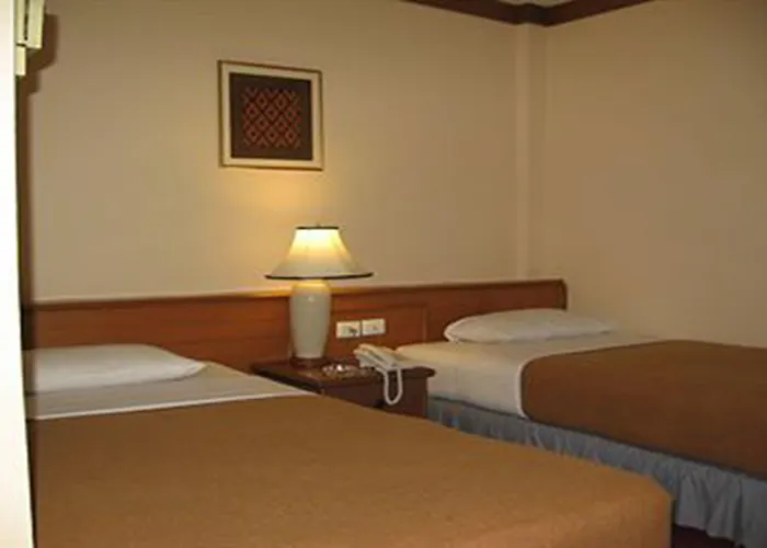 Street Inn, Gasthof 3*