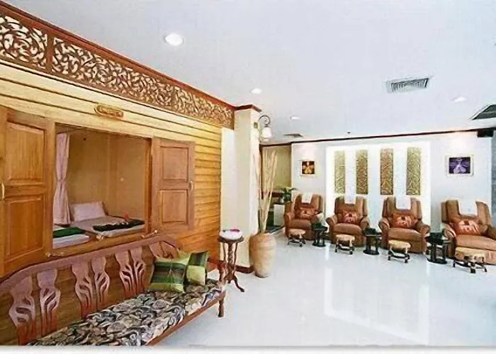 Street Inn,